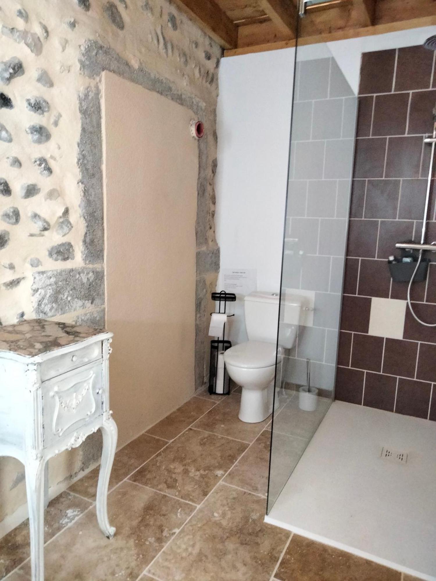 فندق La Grange De Sabatas Chomérac المظهر الخارجي الصورة